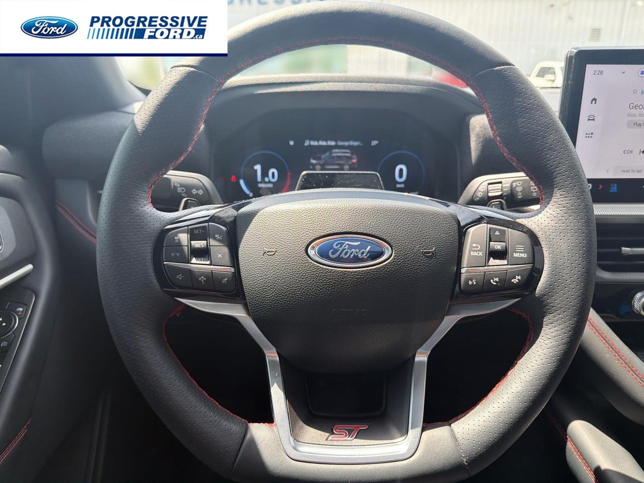 2025 Ford Explorer ST 4dr 4x4 Photo