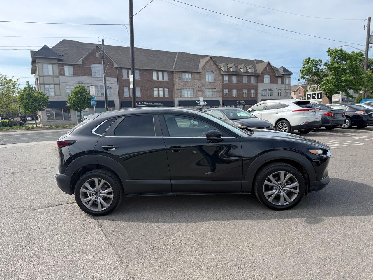 2022 Mazda CX-30 Preferred Photo3