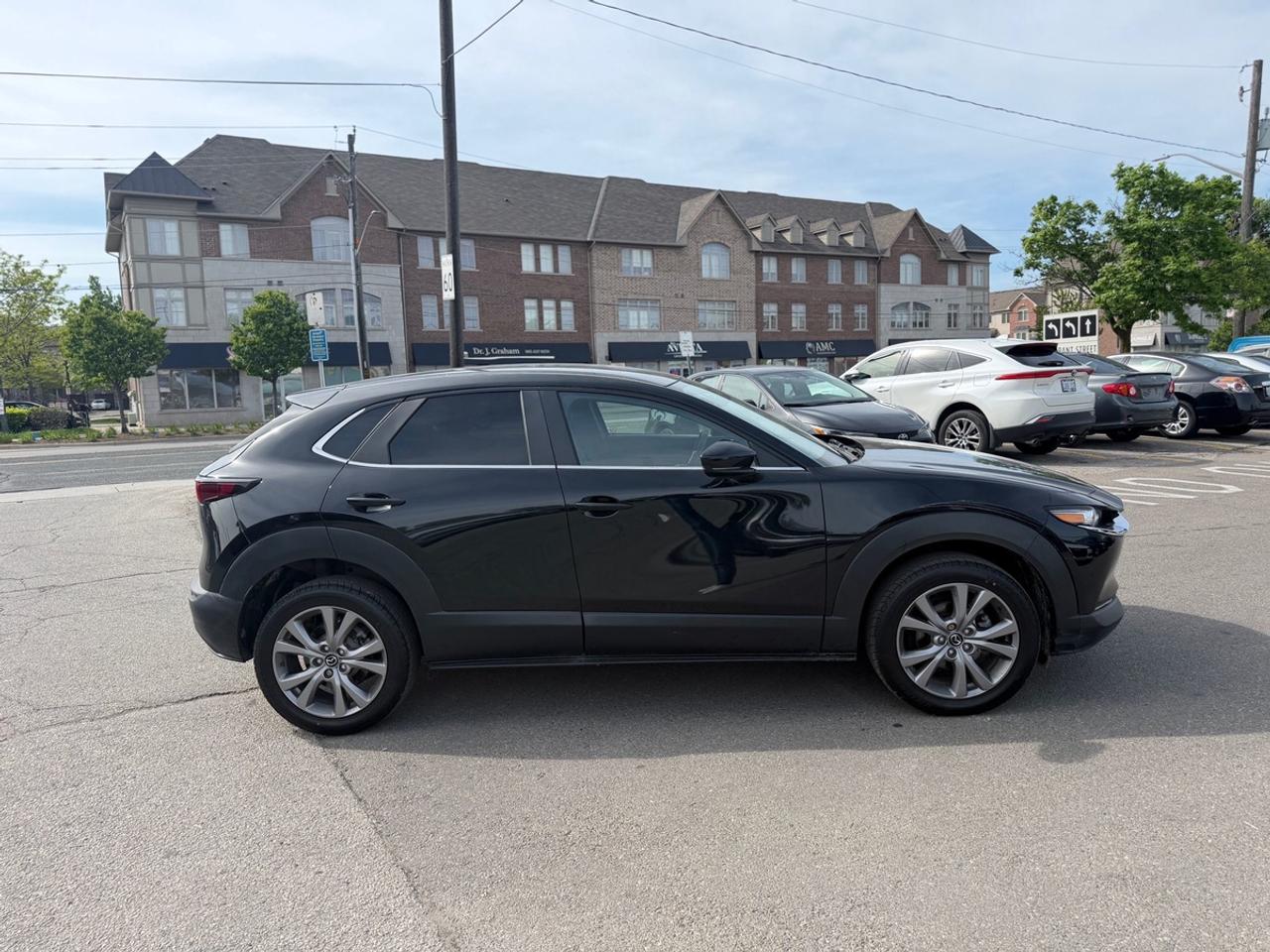 2022 Mazda CX-30 Preferred Photo3