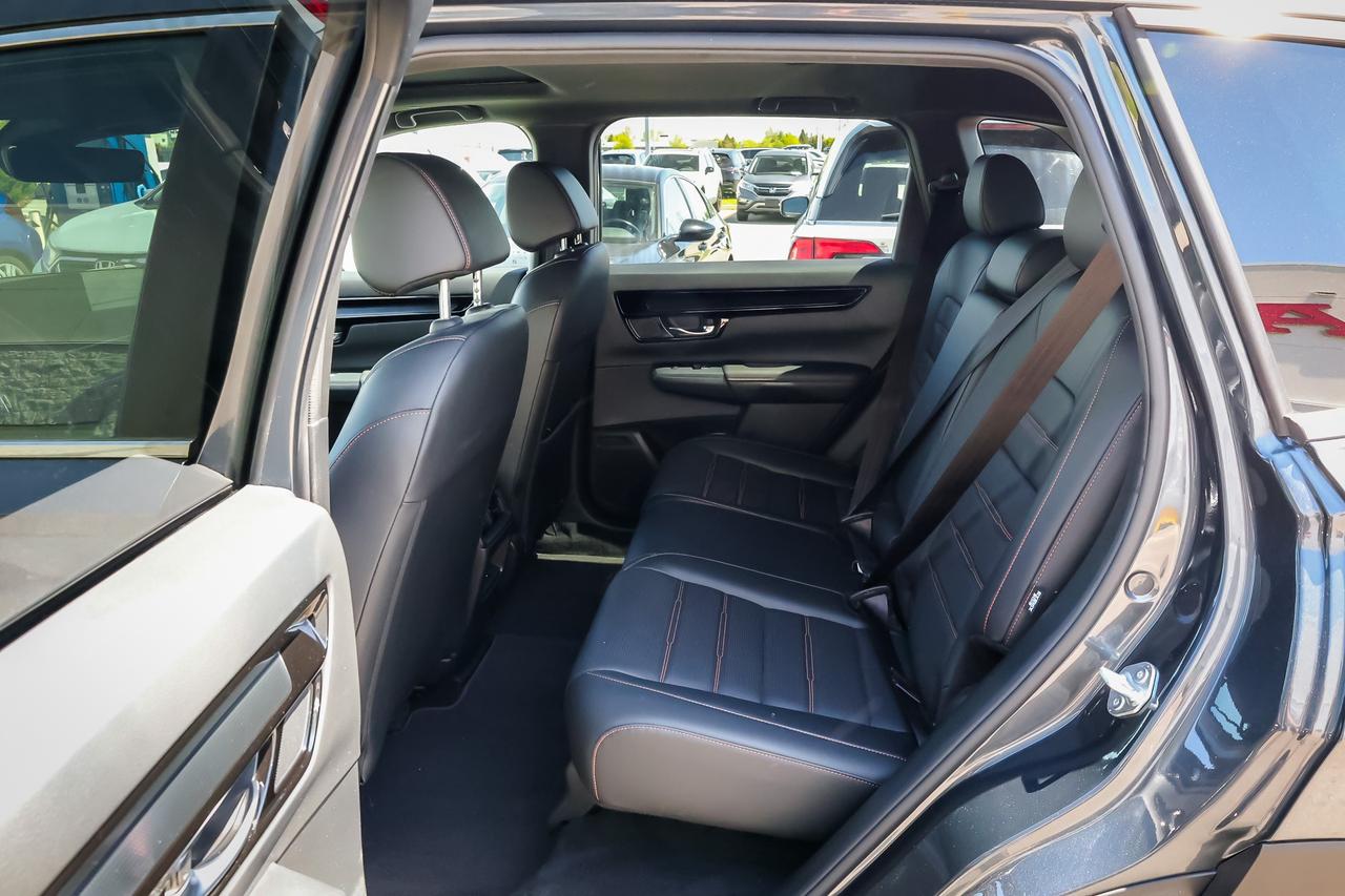 2024 Honda CR-V Hybrid Touring 4dr All-Wheel Drive Photo