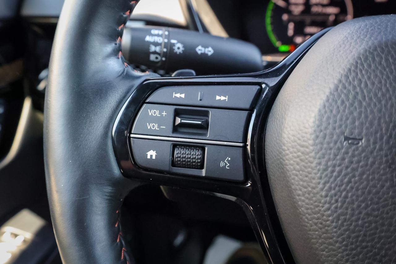 2024 Honda CR-V Hybrid Touring 4dr All-Wheel Drive Photo