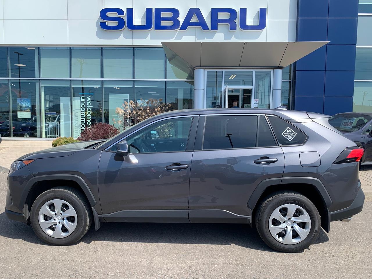 2022 Toyota RAV4 LE 4dr Front-wheel Drive Photo