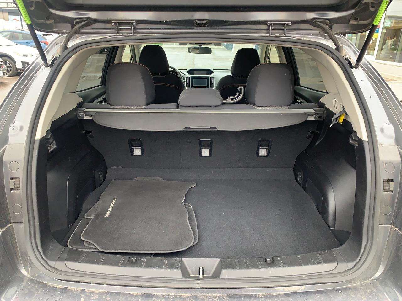 2022 Subaru Crosstrek Touring (CVT) 4dr All-Wheel Drive Photo