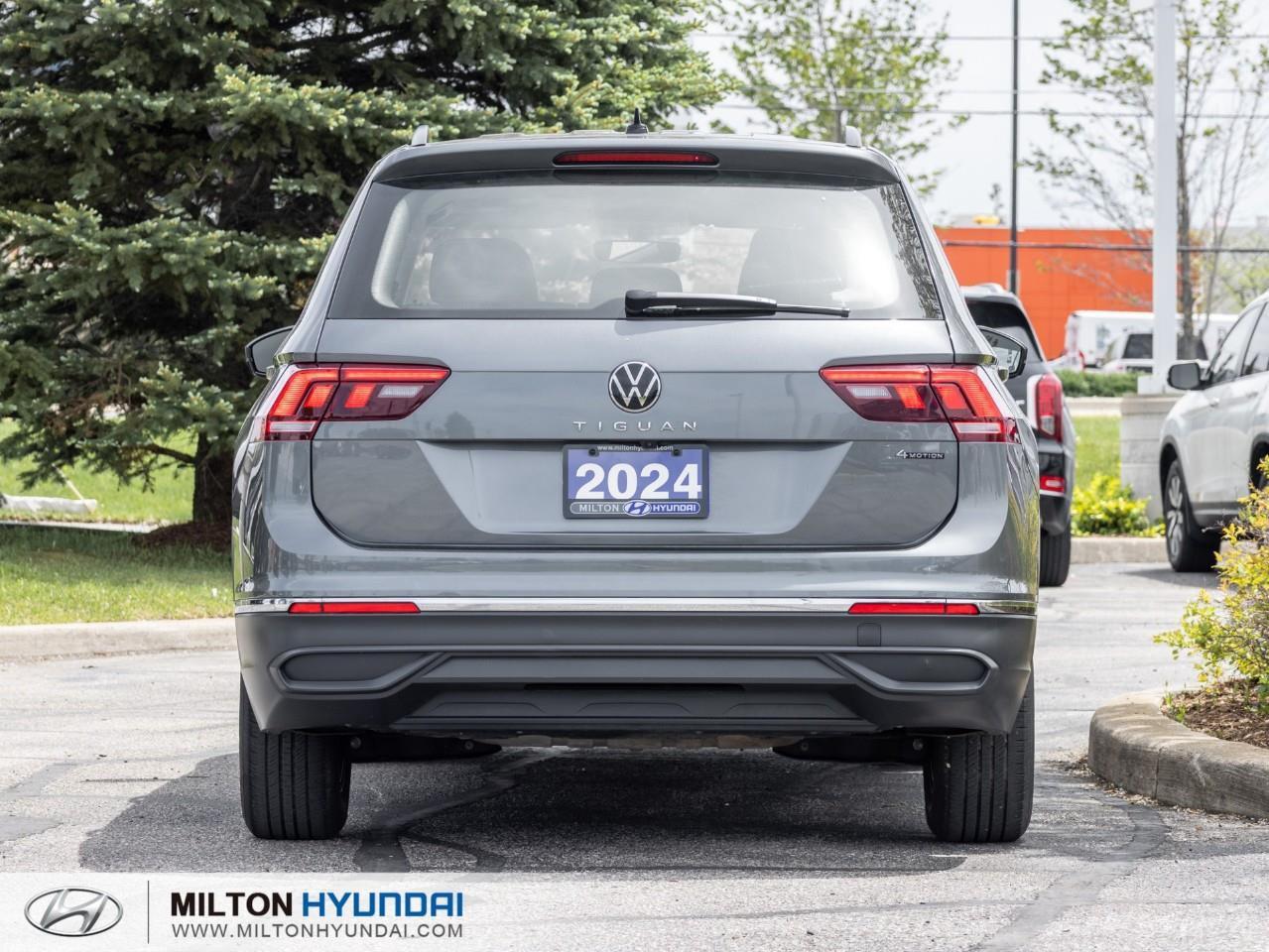 2024 Volkswagen Tiguan Trendline 4dr All-wheel Drive 4MOTION Photo