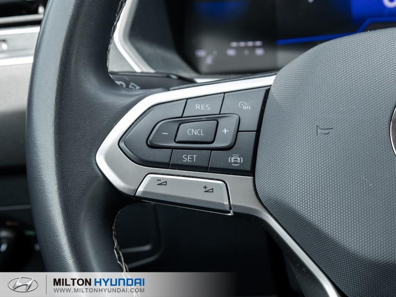 2024 Volkswagen Tiguan Trendline 4dr All-wheel Drive 4MOTION Photo