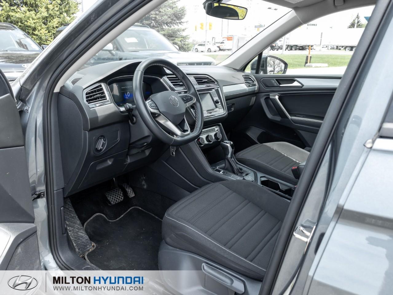 2024 Volkswagen Tiguan Trendline 4dr All-wheel Drive 4MOTION Photo