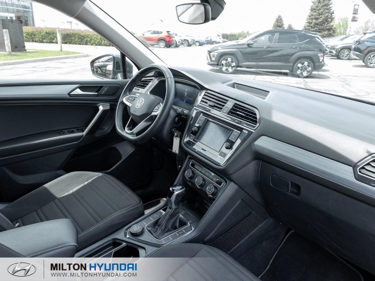 2024 Volkswagen Tiguan Trendline 4dr All-wheel Drive 4MOTION Photo