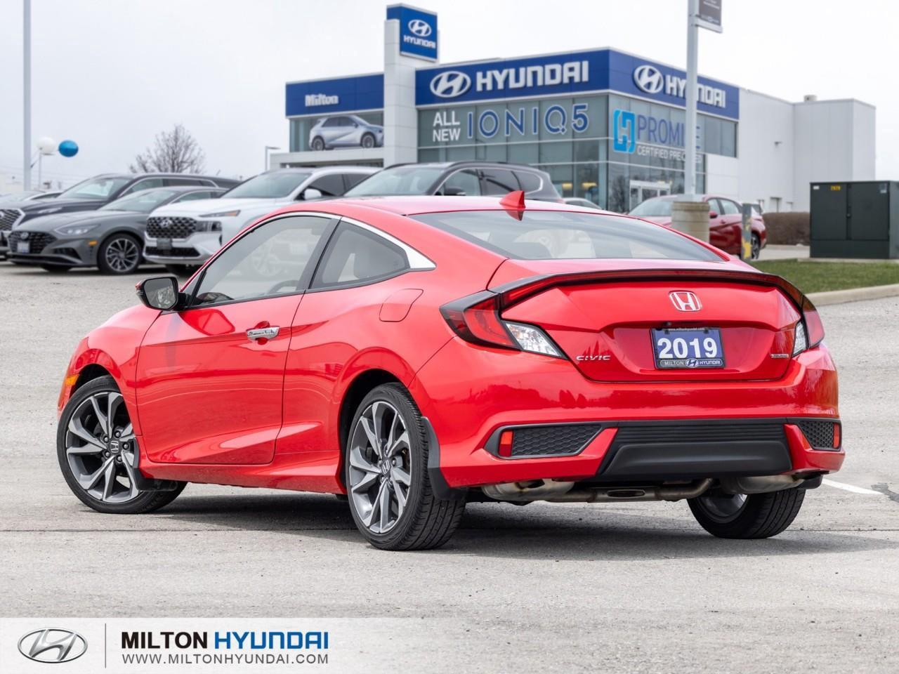 2019 Honda Civic Touring (CVT) 2dr Coupe Photo