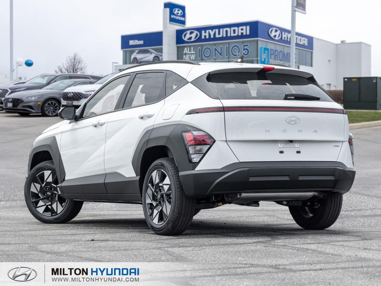 2026 Hyundai KONA 2.0L Preferred 4dr All-Wheel Drive Photo4