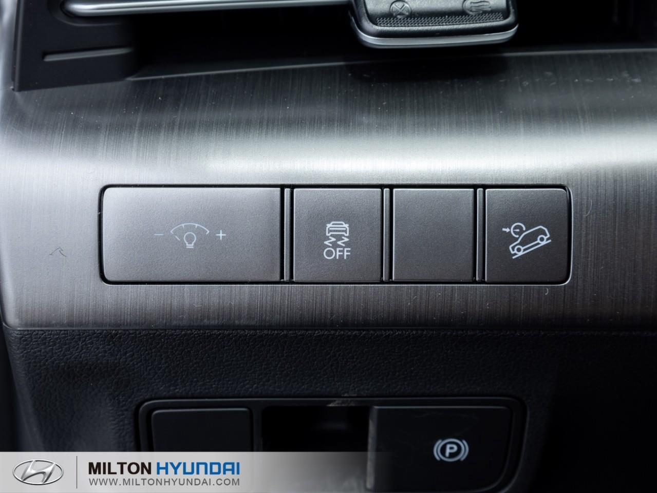 2026 Hyundai KONA 2.0L Preferred 4dr All-Wheel Drive Photo