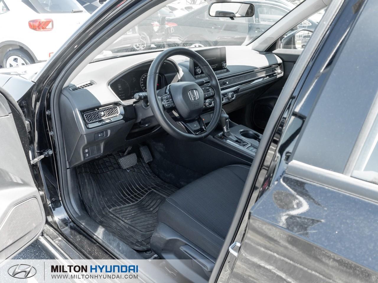 2024 Honda Civic EX 4dr Sedan Photo
