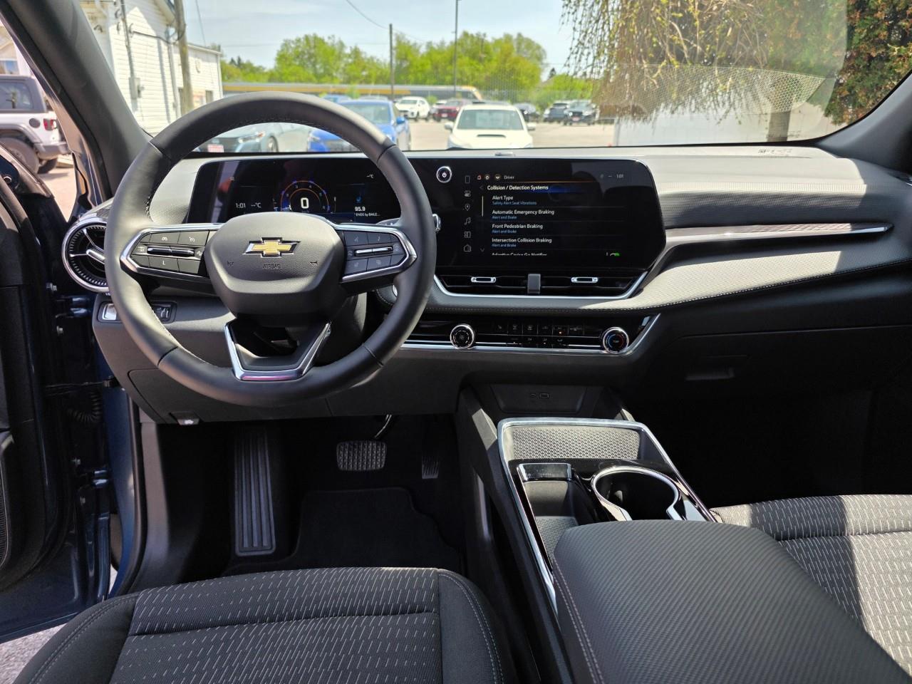 2025 Chevrolet Equinox LT 4dr Front-Wheel Drive Photo