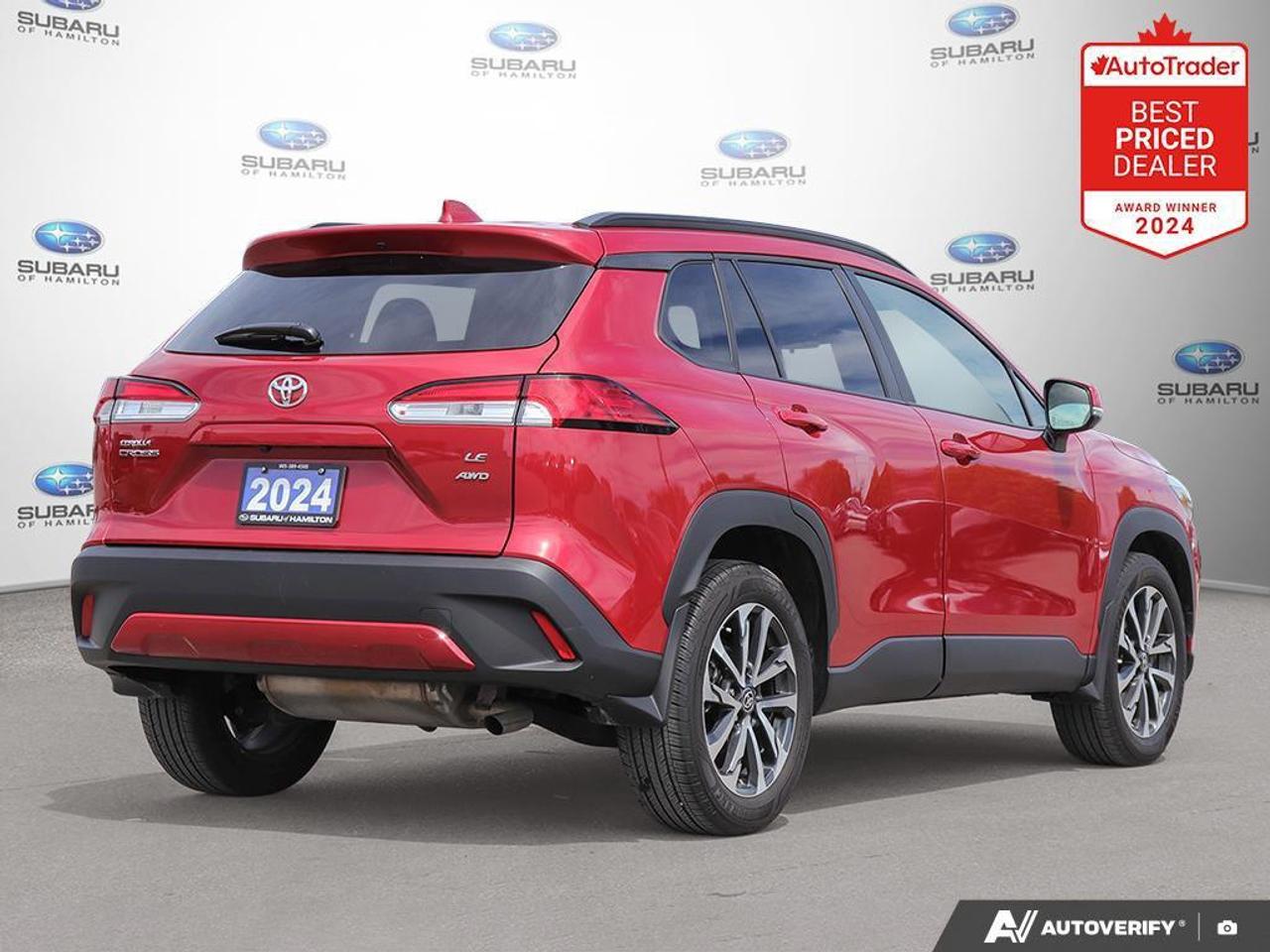 2024 Toyota Corolla Cross LE 4dr All-Wheel Drive Photo4