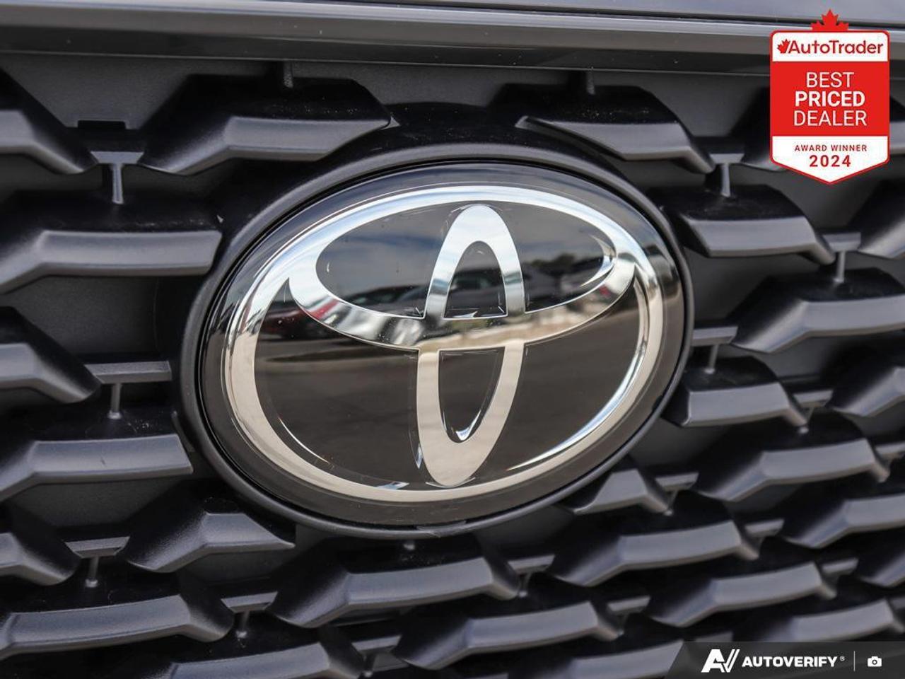 2024 Toyota Corolla Cross LE 4dr All-Wheel Drive Photo