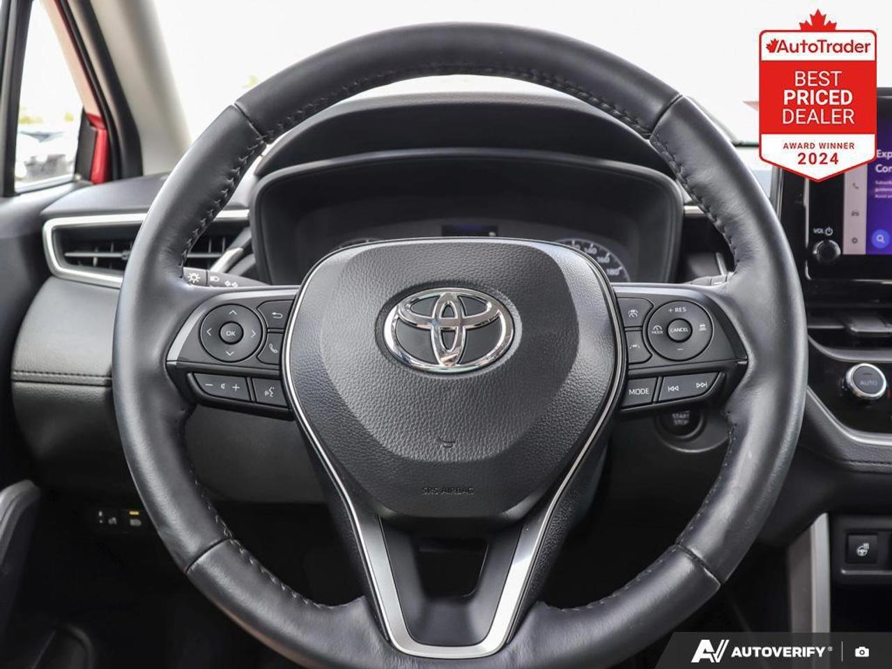 2024 Toyota Corolla Cross LE 4dr All-Wheel Drive Photo