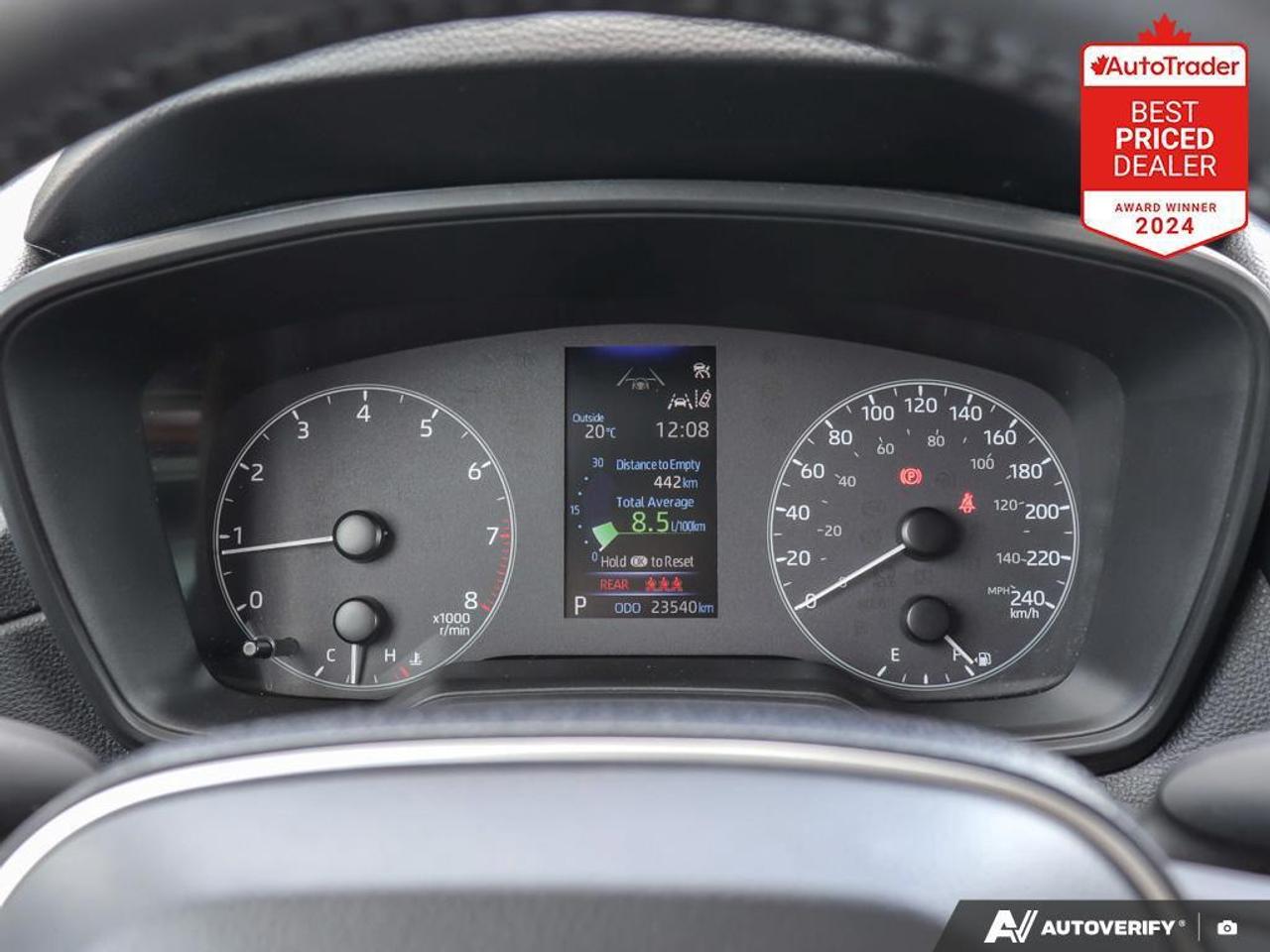 2024 Toyota Corolla Cross LE 4dr All-Wheel Drive Photo