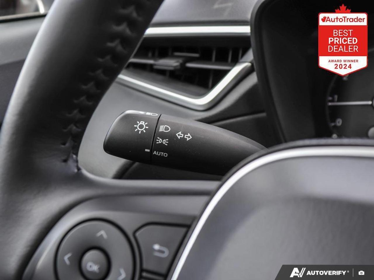 2024 Toyota Corolla Cross LE 4dr All-Wheel Drive Photo