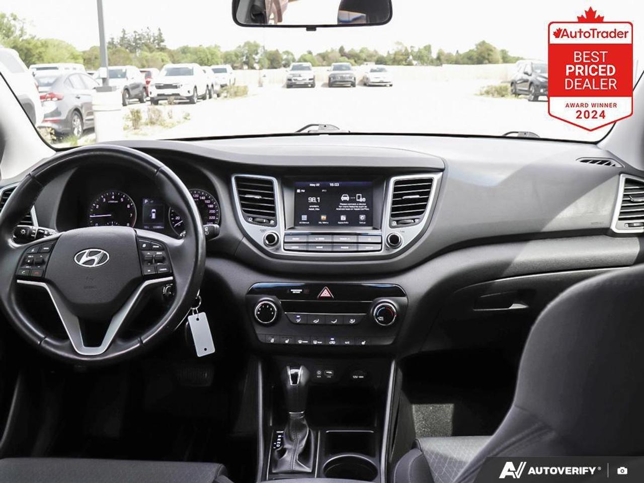 2018 Hyundai Tucson Premium 2.0L 4dr Front-Wheel Drive Photo