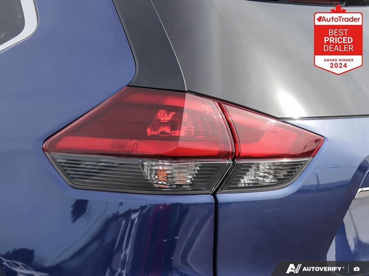 2019 Nissan Rogue SV (CVT) 4dr All-Wheel Drive Photo