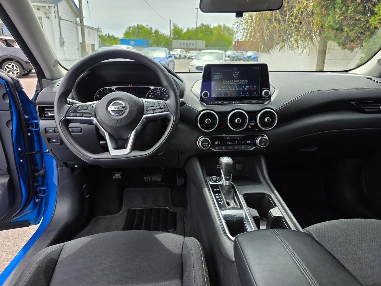 2023 Nissan Sentra SV 4DR SEDAN Photo
