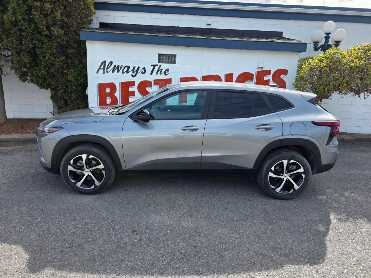 2025 Chevrolet Trax 1RS 4dr Front-Wheel Drive Photo