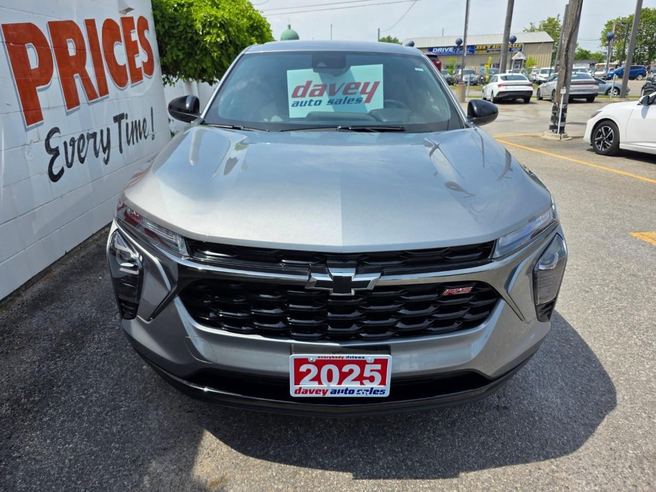 2025 Chevrolet Trax 1RS 4dr Front-Wheel Drive Photo