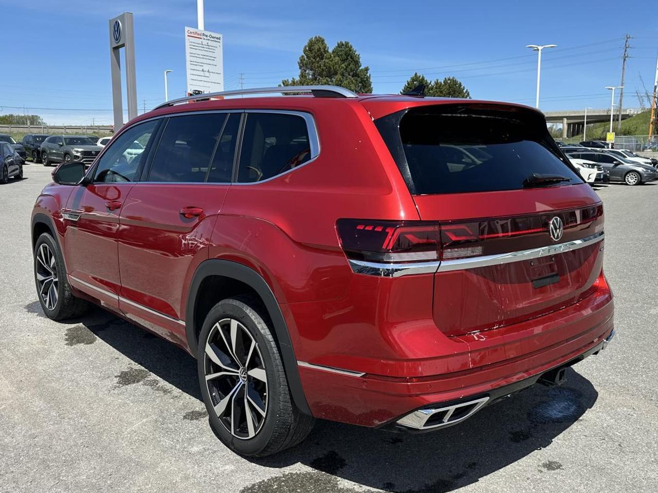 2024 Volkswagen Atlas Execline 2.0 TSI 4MOTION Photo
