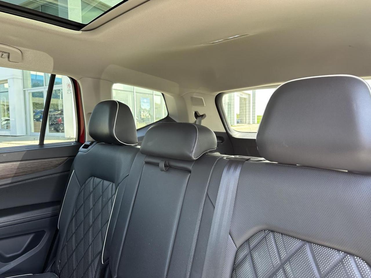2024 Volkswagen Atlas Execline 2.0 TSI 4MOTION Photo