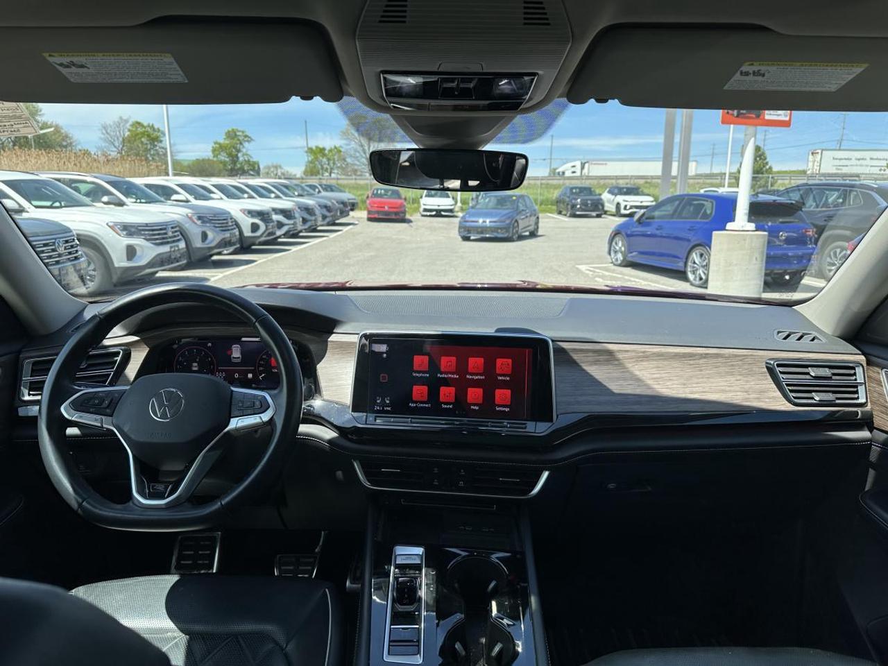 2024 Volkswagen Atlas Execline 2.0 TSI 4MOTION Photo