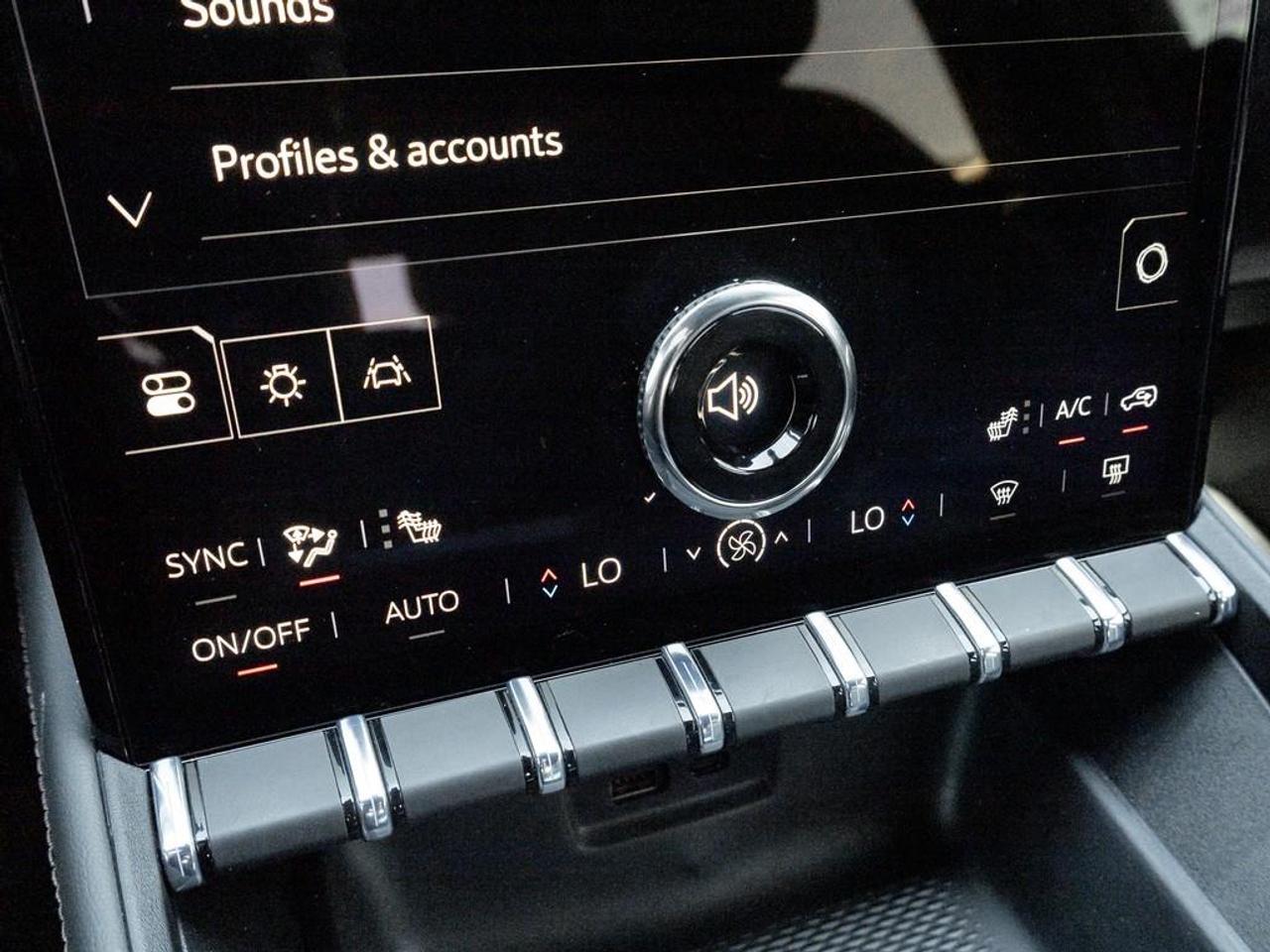 2026 GMC Terrain AT4 4dr All-Wheel Drive Photo