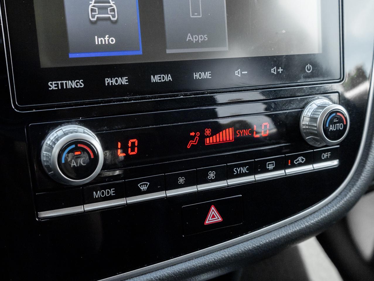 2020 Mitsubishi Outlander SEL S-AWC V6   AVAILABLE FOR FINANCING Photo