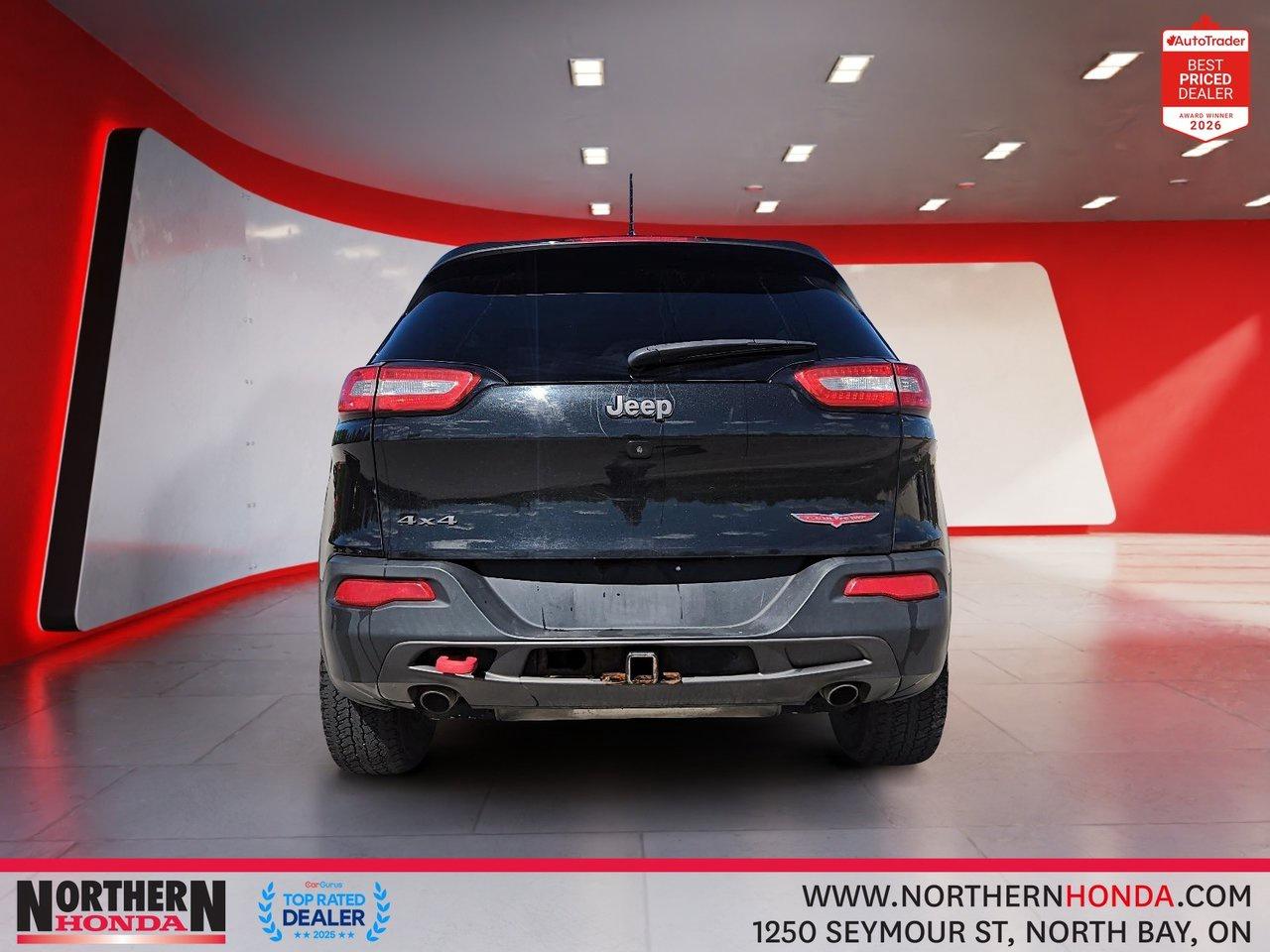 2016 Jeep Cherokee Trailhawk Photo4