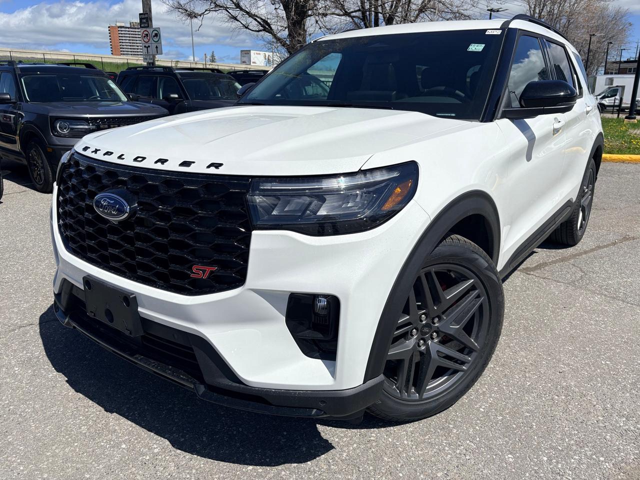 2026 Ford Explorer ST 4dr 4x4 Photo