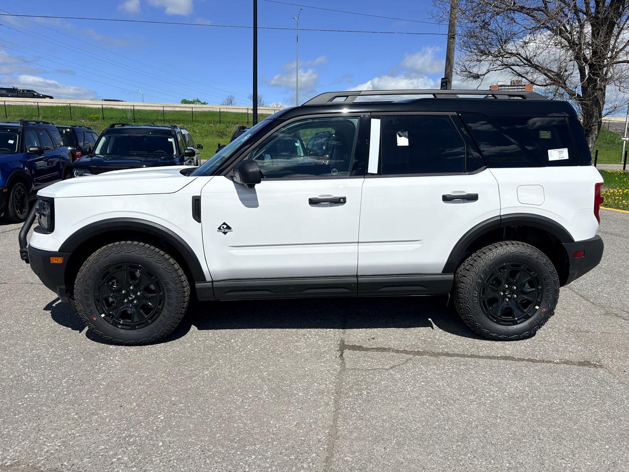 2026 Ford Bronco Sport Outer Banks 4dr 4x4 Photo2