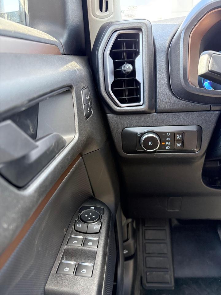 2026 Ford Bronco Sport Outer Banks 4dr 4x4 Photo