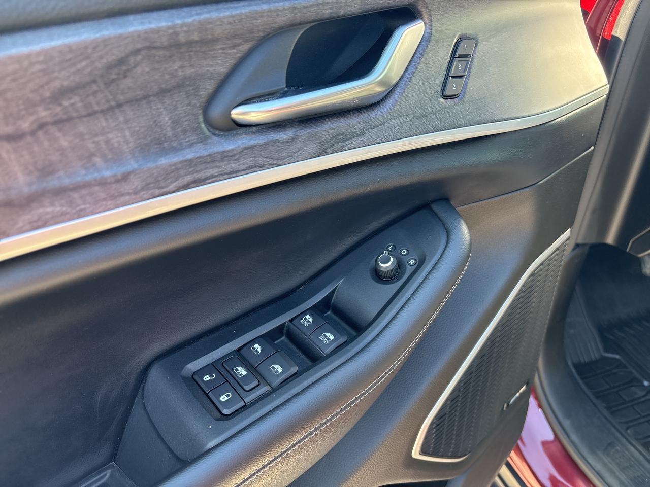 2022 Jeep Grand Cherokee L Limited Photo