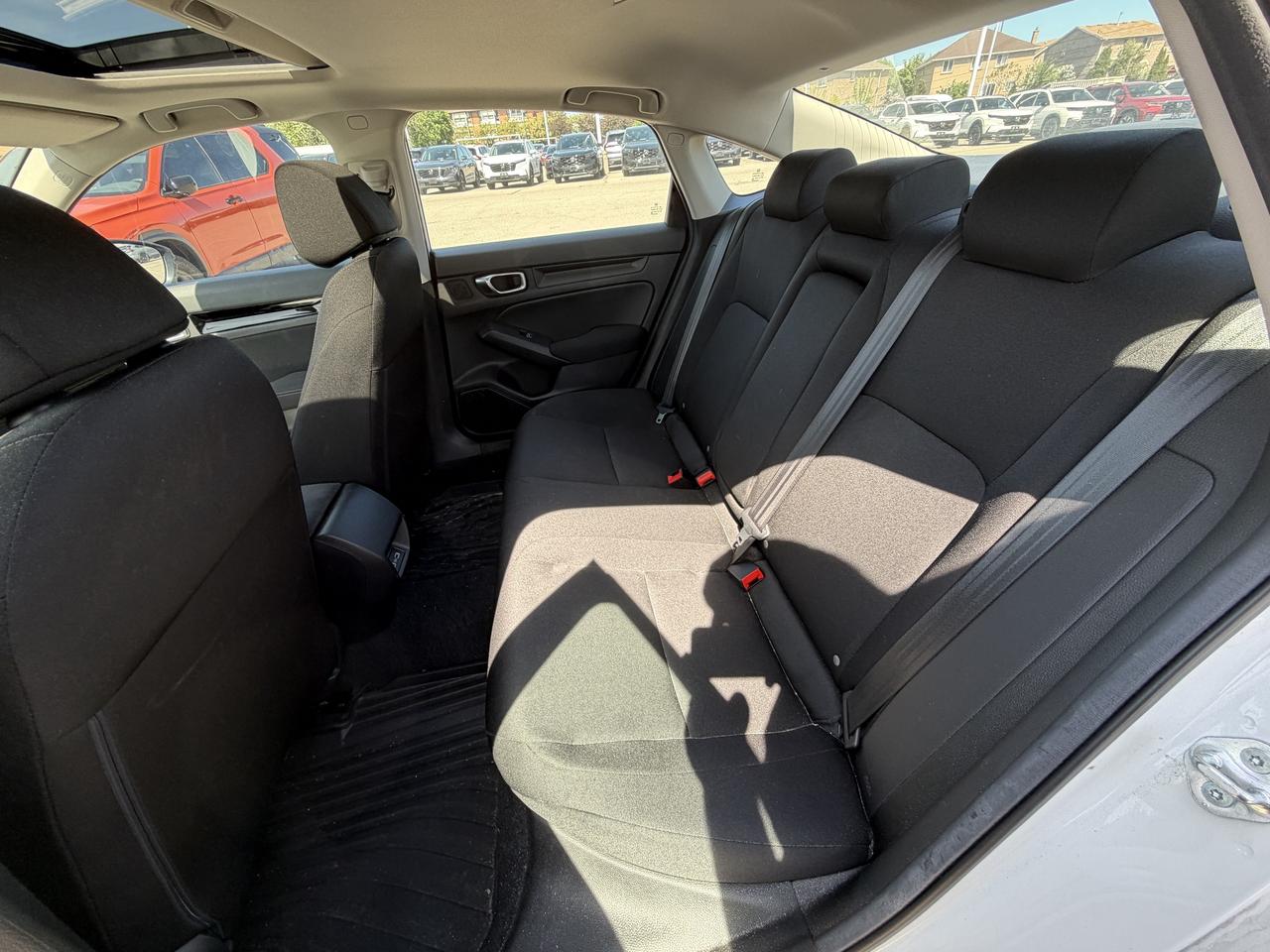 2024 Honda Civic Sedan EX CVT   NO CLAIMS   ONE OWNER   SUNROOF Photo