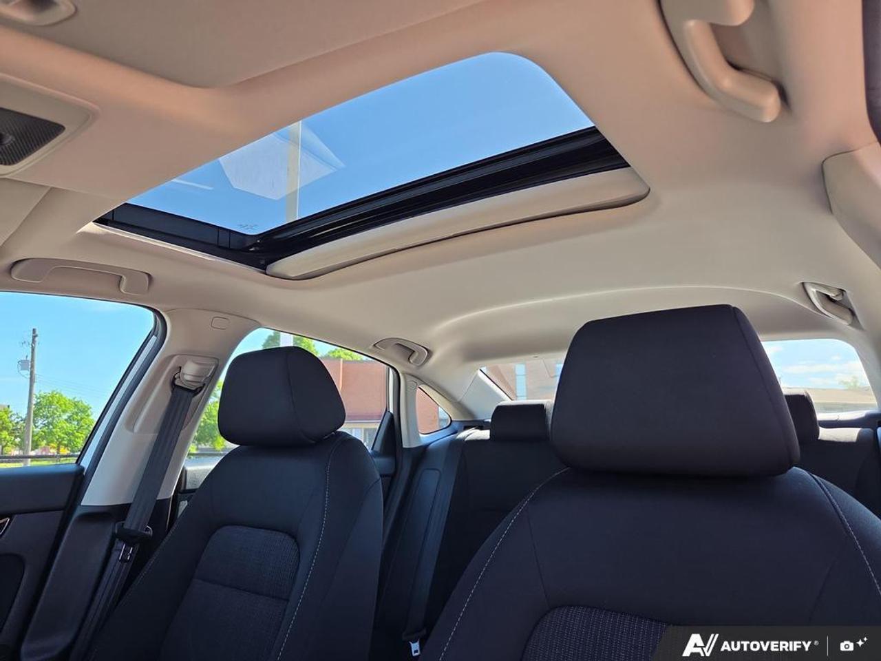 2024 Honda Civic Sedan EX CVT   NO CLAIMS   ONE OWNER   SUNROOF Photo