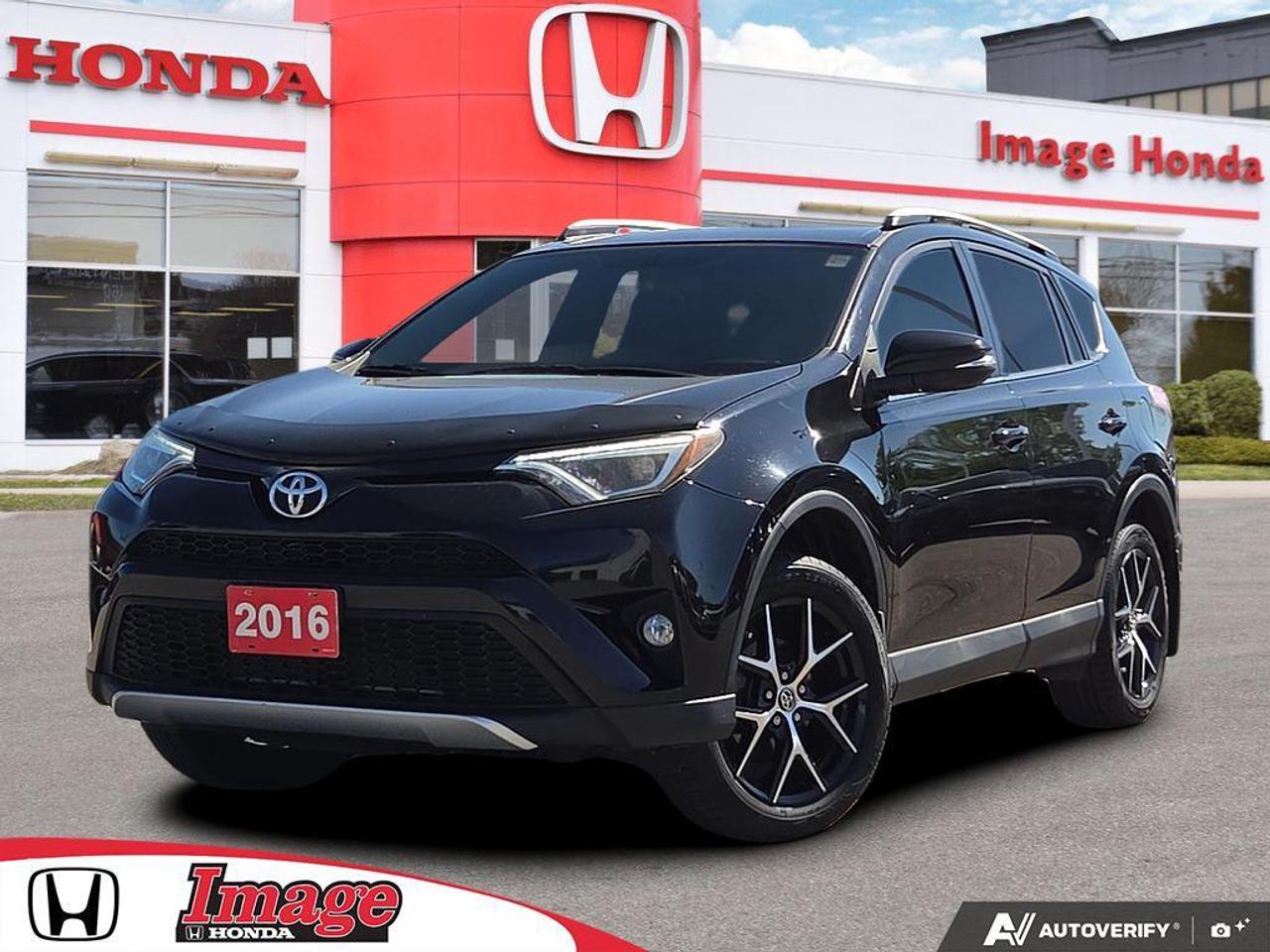 2016 Toyota RAV4 SE AWD   HTD SEATS   SUNROOF   BLUETOOTH Photo