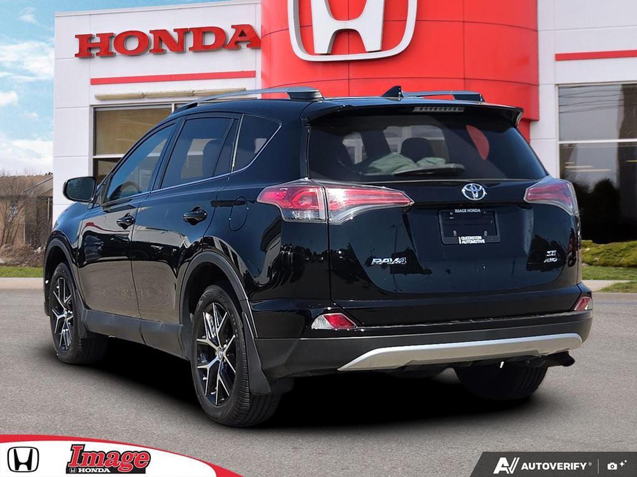 2016 Toyota RAV4 SE AWD   HTD SEATS   SUNROOF   BLUETOOTH Photo