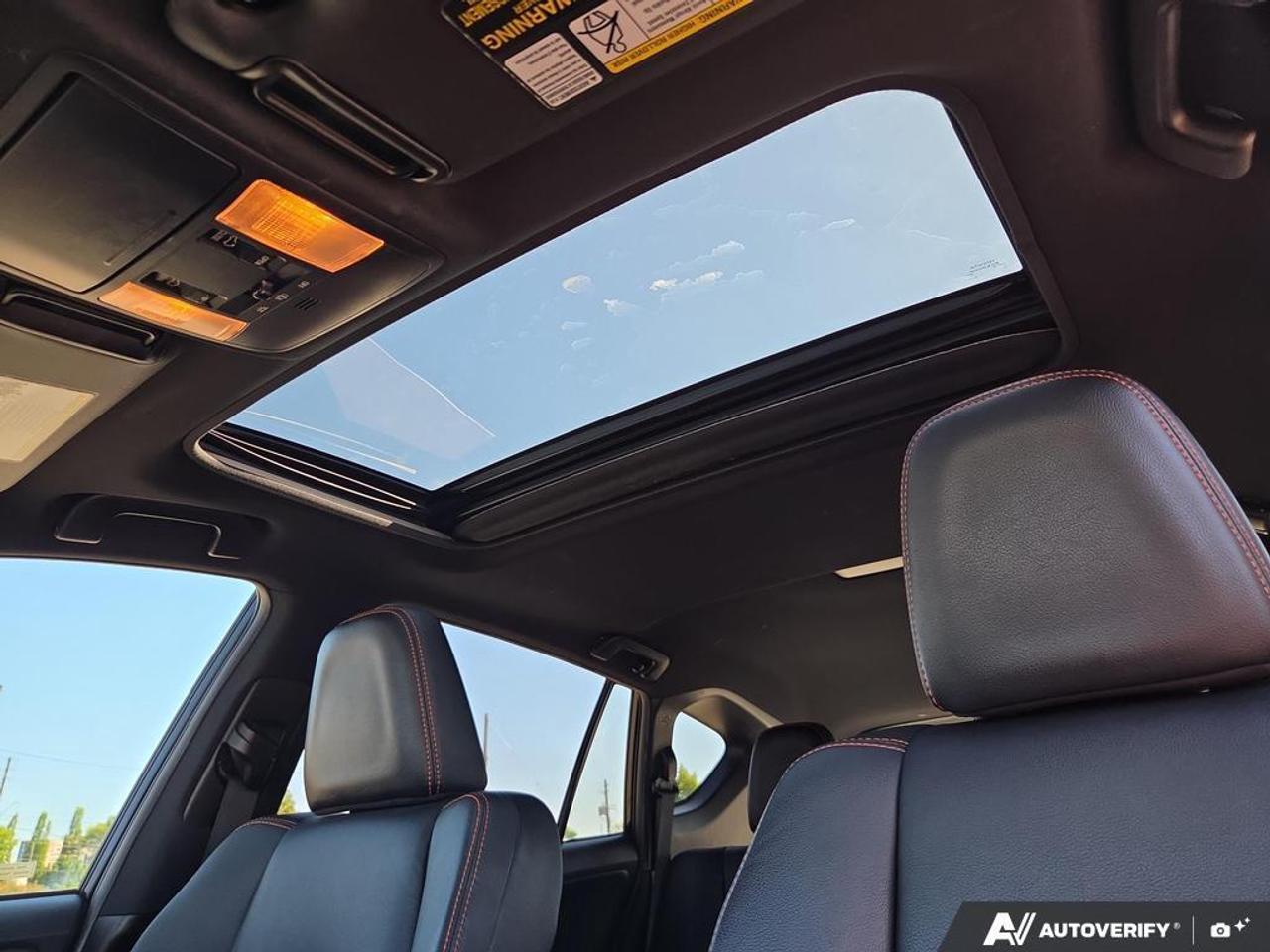 2016 Toyota RAV4 SE AWD   HTD SEATS   SUNROOF   BLUETOOTH Photo