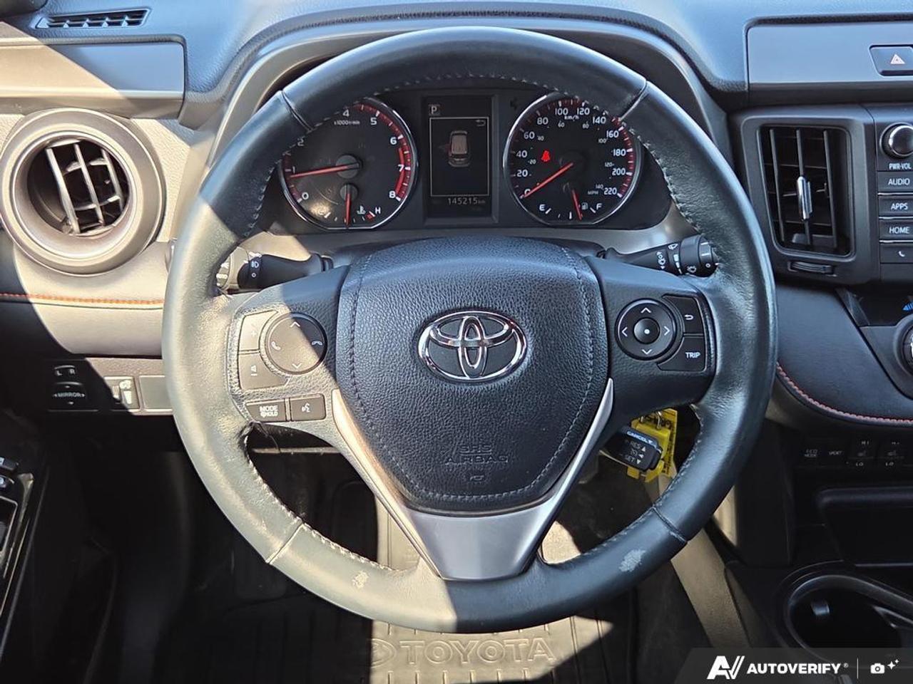 2016 Toyota RAV4 SE AWD   HTD SEATS   SUNROOF   BLUETOOTH Photo