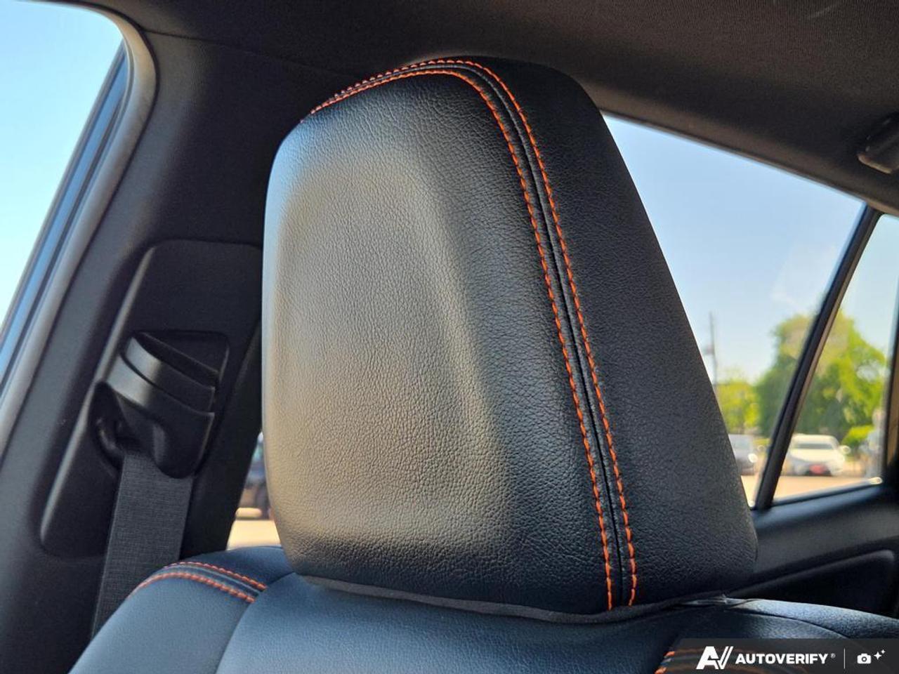 2016 Toyota RAV4 SE AWD   HTD SEATS   SUNROOF   BLUETOOTH Photo