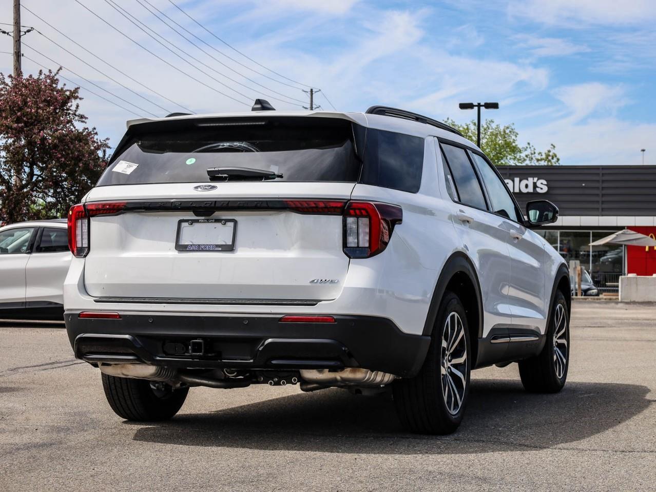 2026 Ford Explorer ST-Line 4dr 4x4 Photo