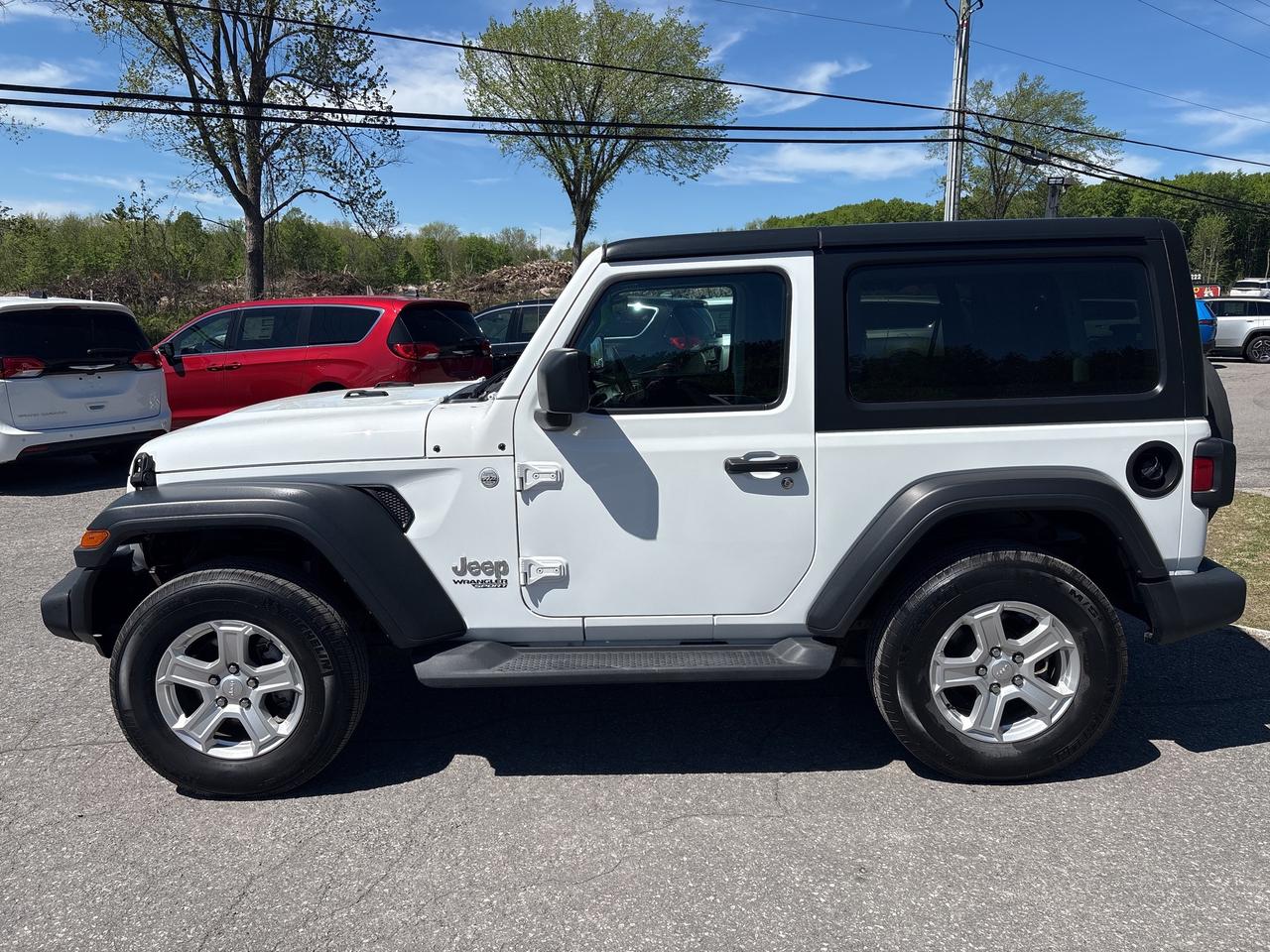 2020 Jeep Wrangler Sport S Photo3