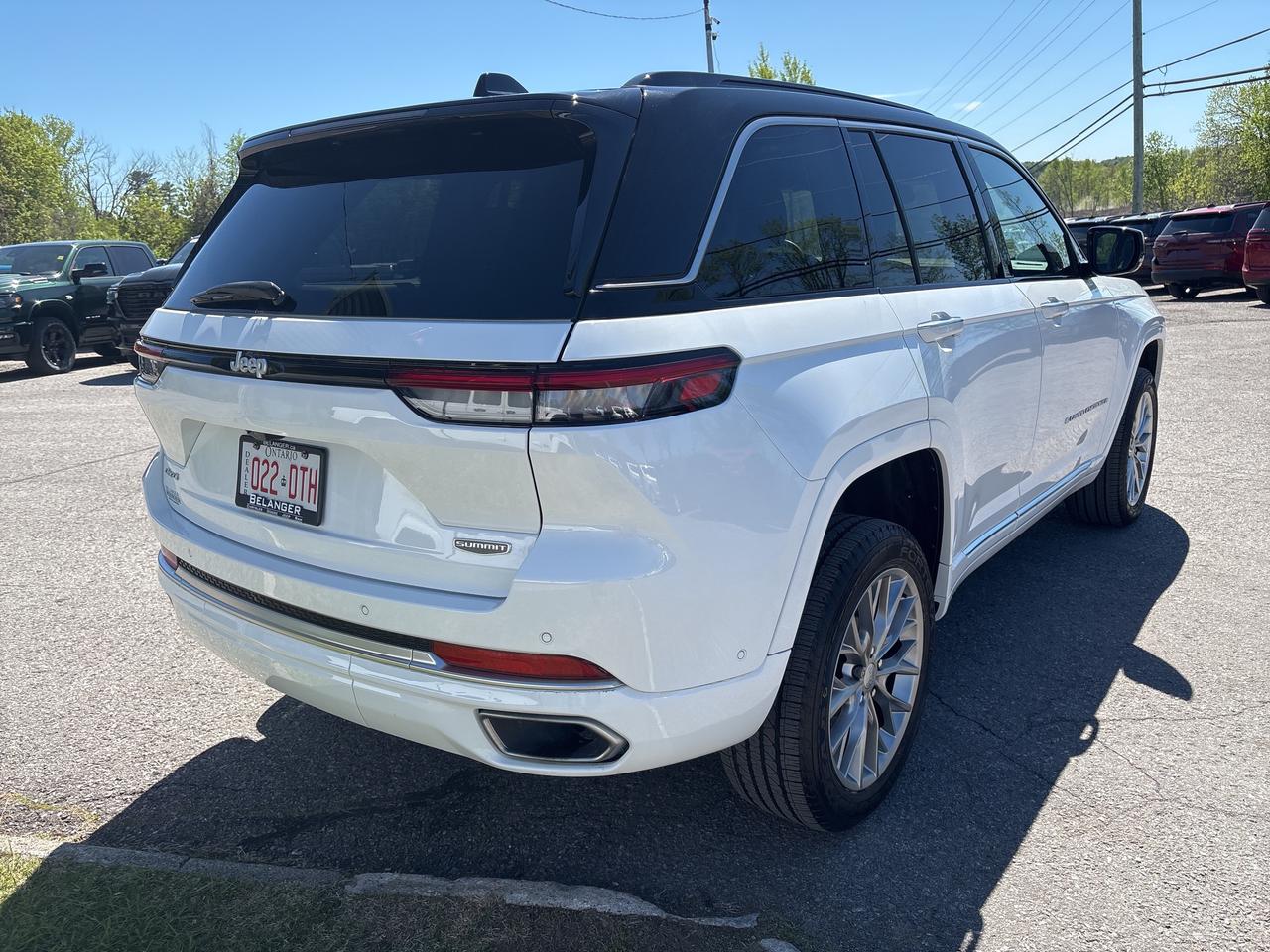 2024 Jeep Grand Cherokee Summit Photo