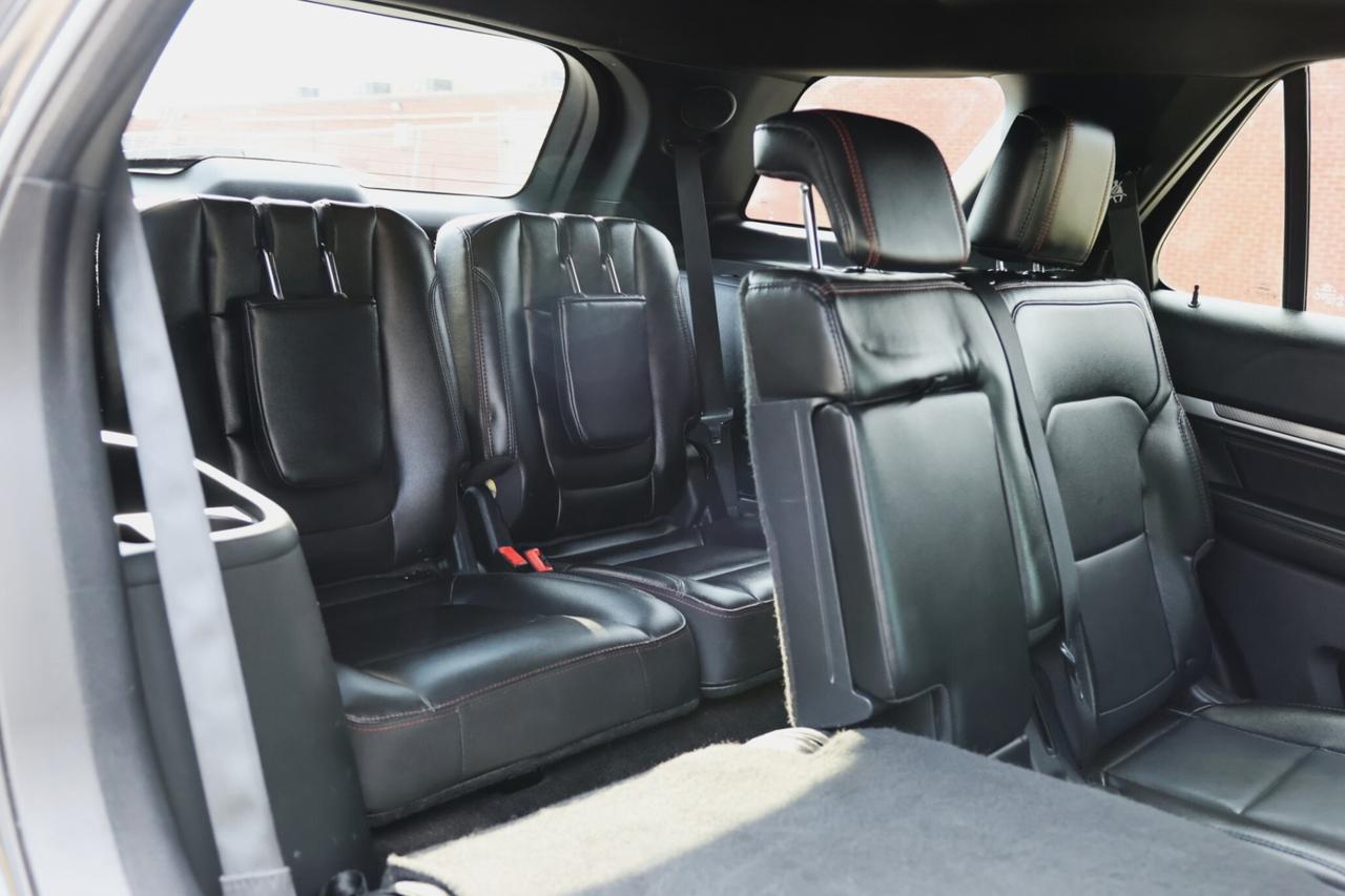 2017 Ford Explorer SPORT-AWD-7PASS-R STARTER/NAV/PANOROOF/LEATHER/P S Photo