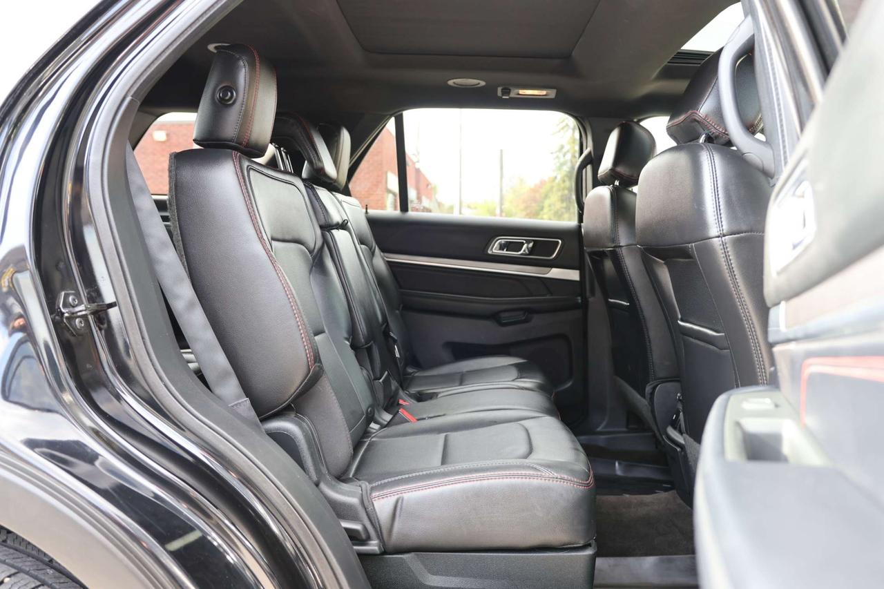 2017 Ford Explorer SPORT-AWD-7PASS-R STARTER/NAV/PANOROOF/LEATHER/H&C SEATS/B CAM/BLIS/P SENSOR/KEYLESS/CARPLAY Photo