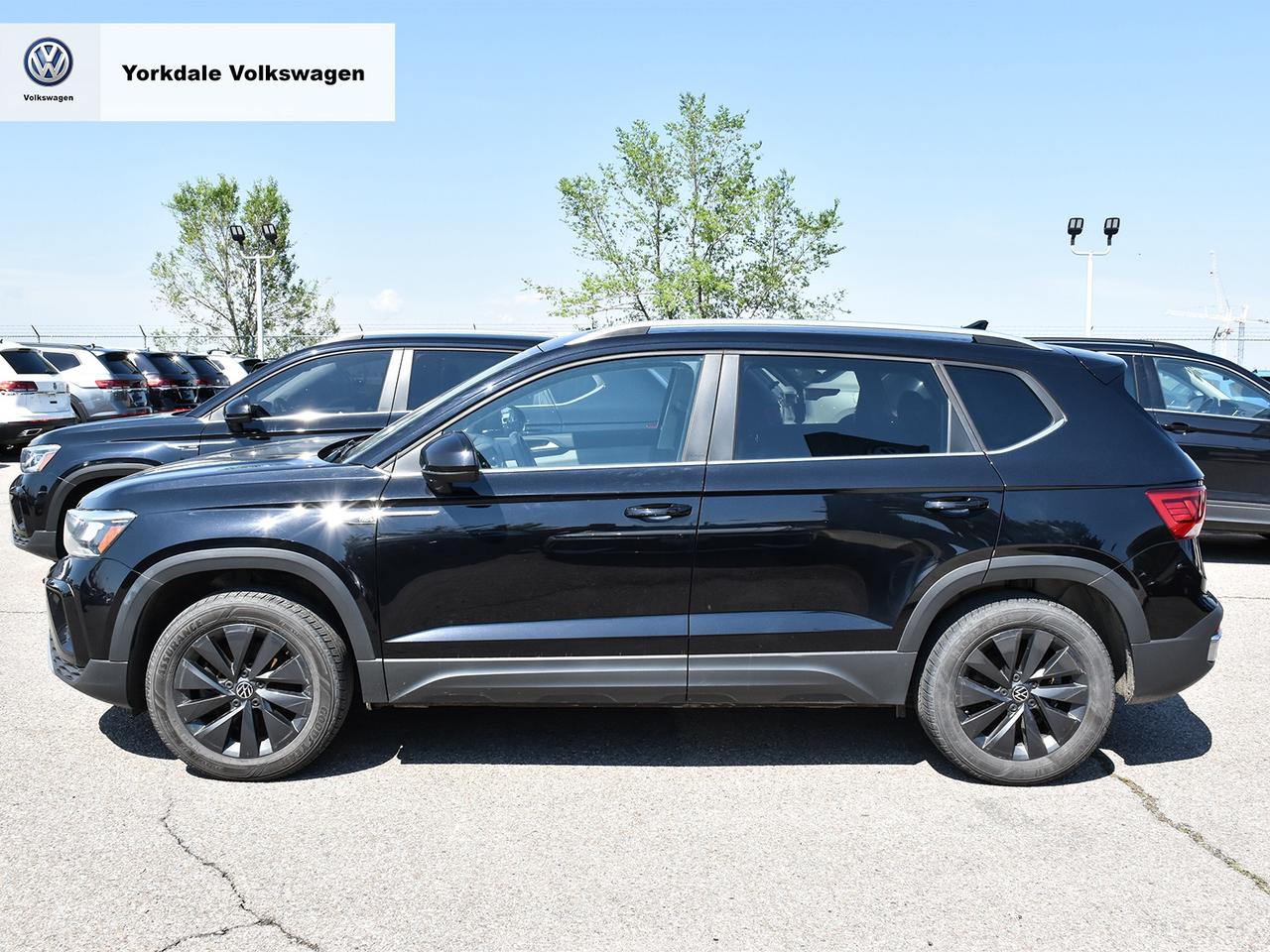 2022 Volkswagen Taos  Photo