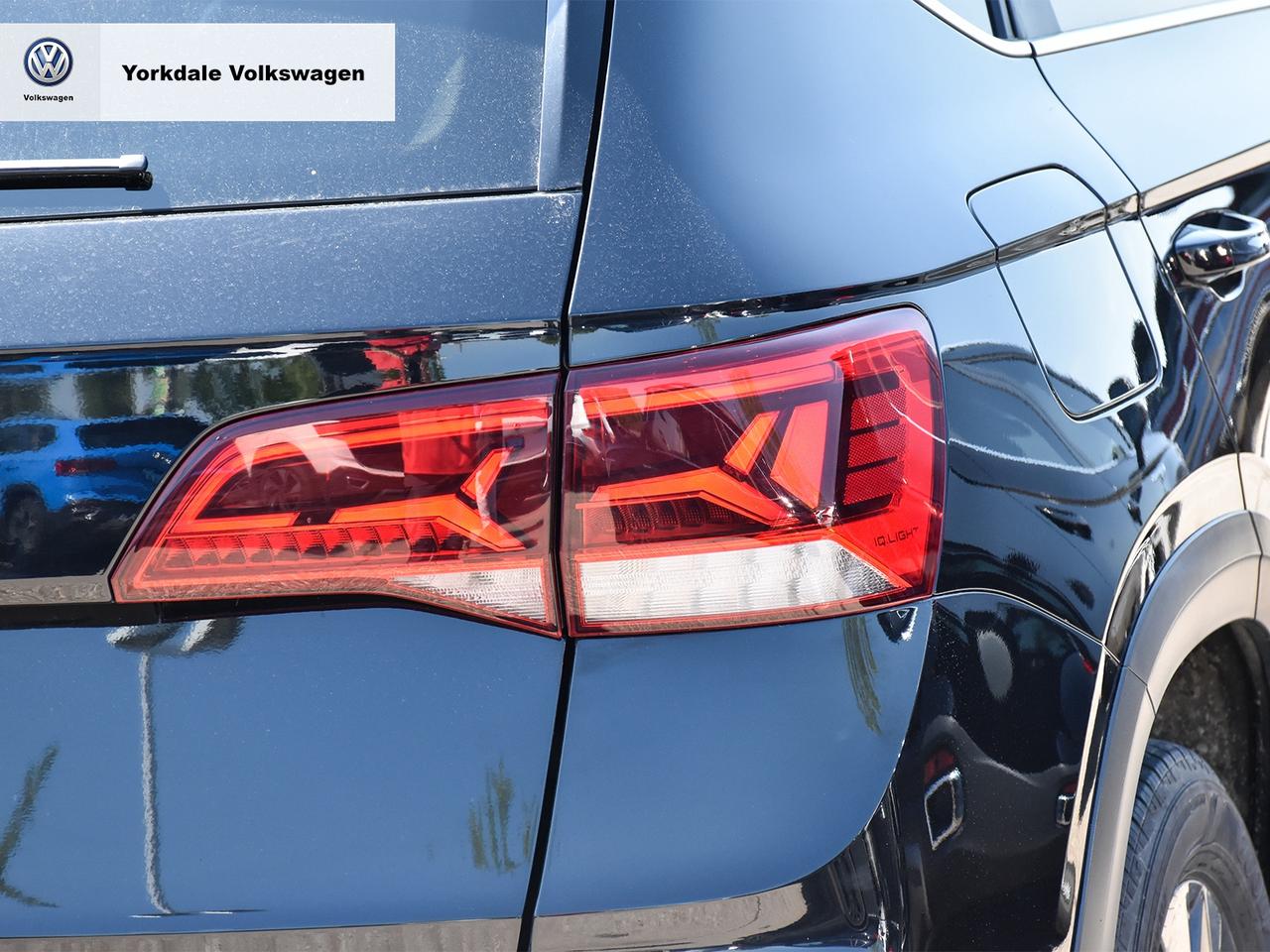 2022 Volkswagen Taos  Photo